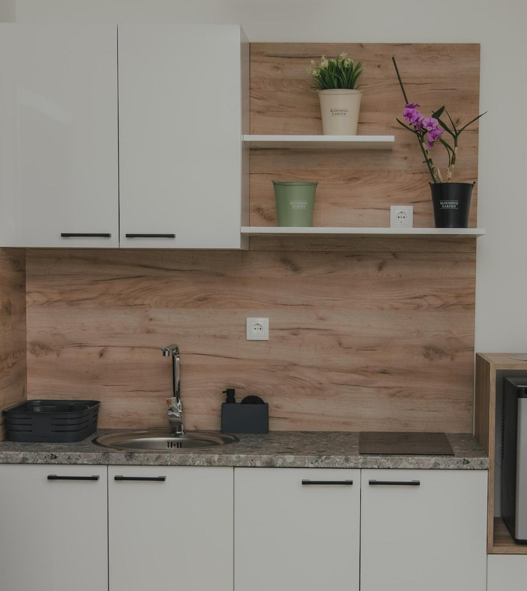 Jes Apartments Лесковац Экстерьер фото