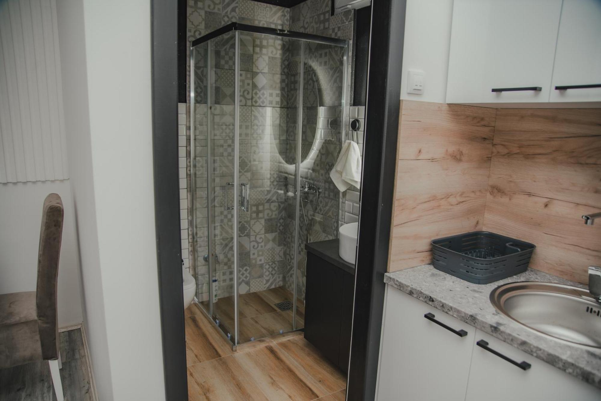 Jes Apartments Лесковац Экстерьер фото