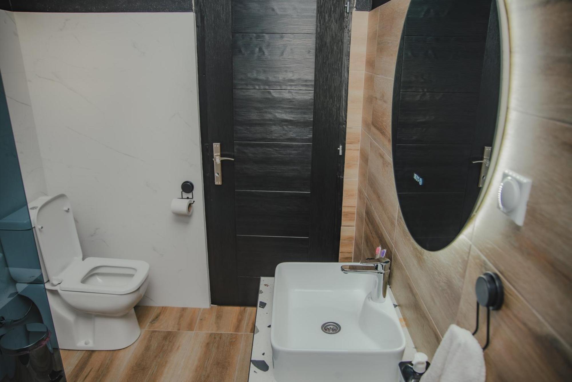 Jes Apartments Лесковац Экстерьер фото