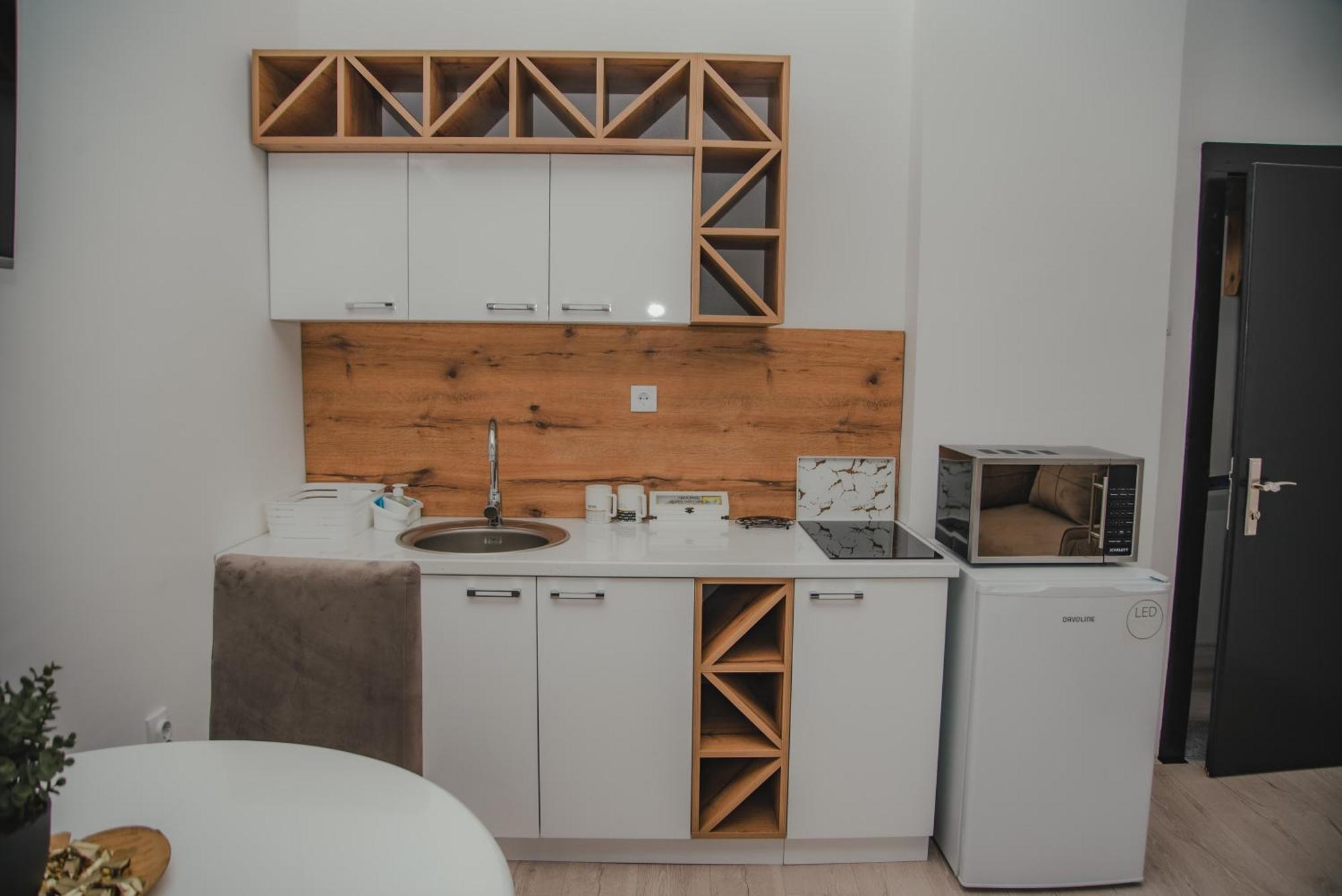 Jes Apartments Лесковац Экстерьер фото